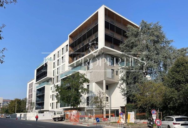 appartamento in vendita a Milano in zona Centro Direzionale