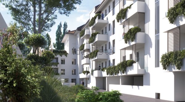 appartamento in vendita a Milano in zona Baggio