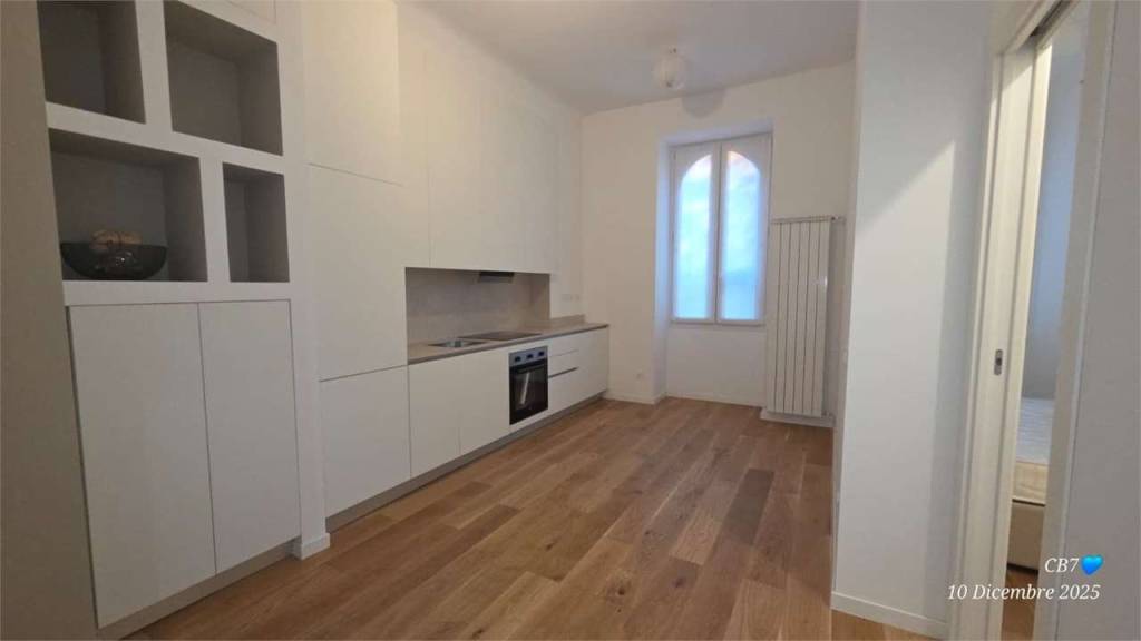 appartamento in vendita a Milano in zona Sempione