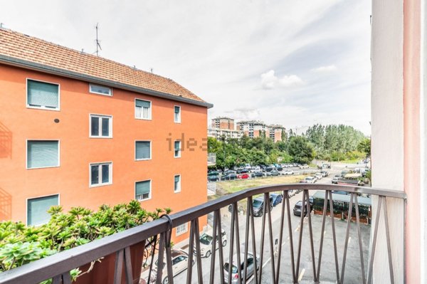 appartamento in vendita a Milano in zona Vigentino