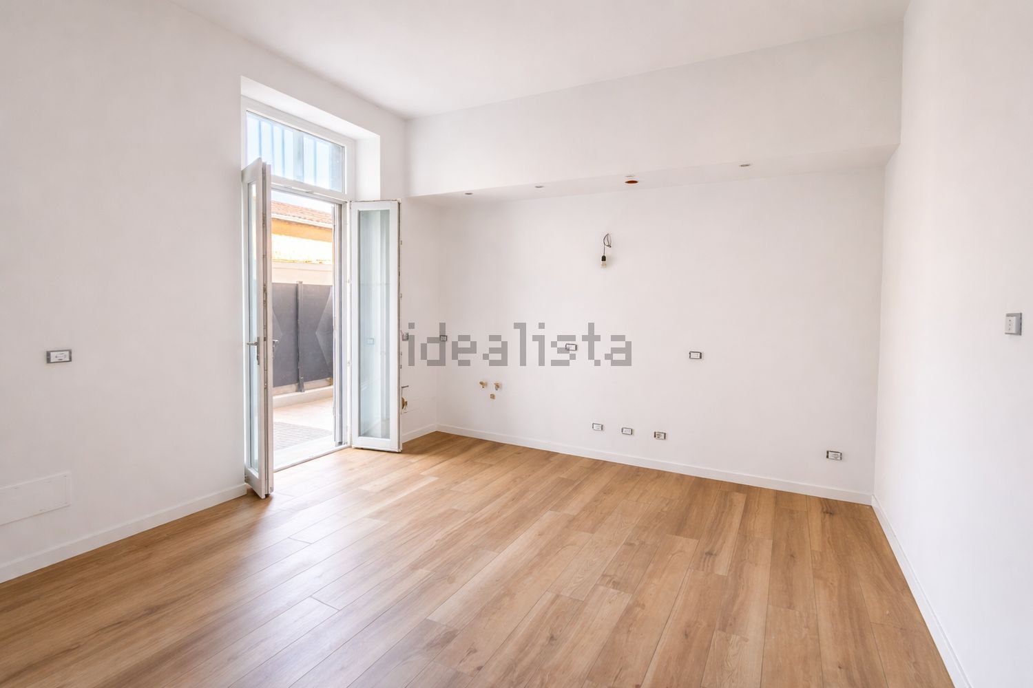 appartamento in vendita a Milano in zona Vigentino