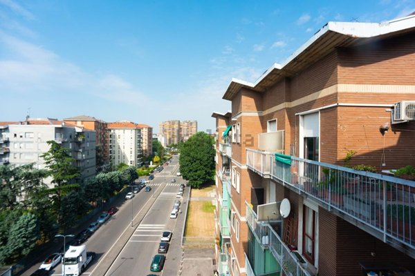 appartamento in vendita a Milano in zona Bocconi