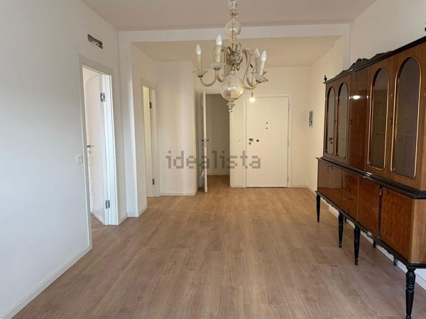 appartamento in vendita a Milano in zona Quarto Oggiaro