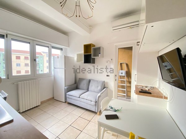 appartamento in vendita a Milano in zona Baggio