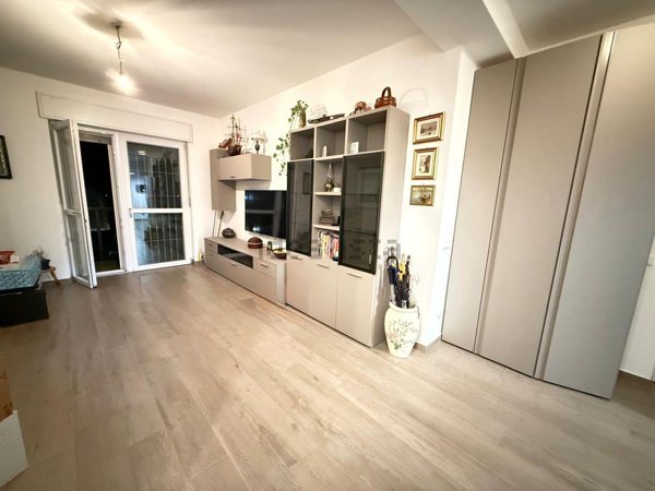 appartamento in vendita a Milano in zona Rogoredo