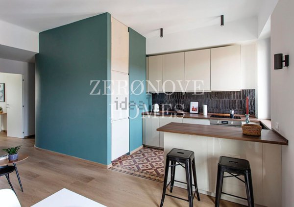 appartamento in vendita a Milano in zona Bocconi