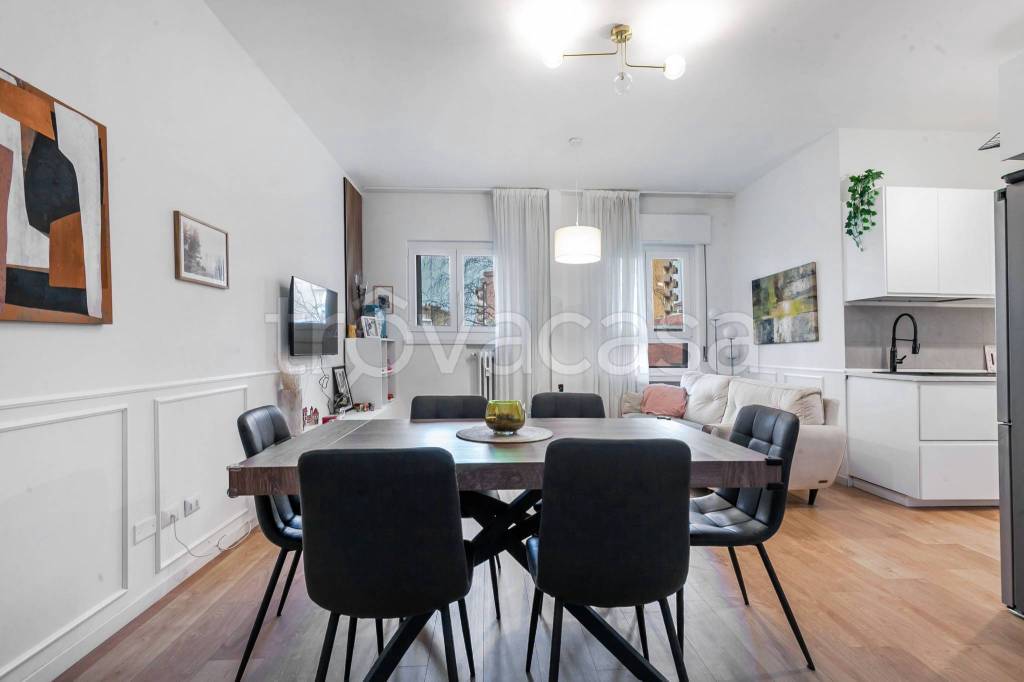 appartamento in vendita a Milano in zona Niguarda