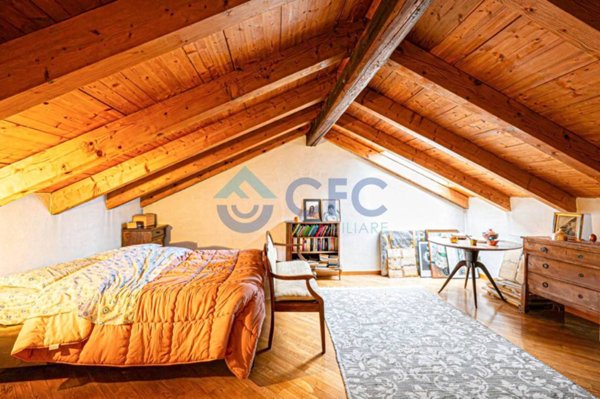 appartamento in vendita a Milano in zona Loreto