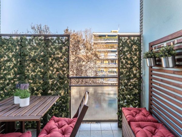 appartamento in vendita a Milano in zona Isola