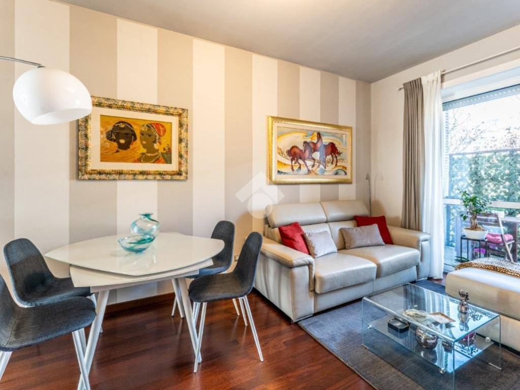 appartamento in vendita a Milano in zona Isola