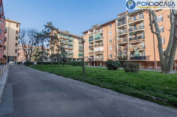 appartamento in vendita a Milano in zona Chiesa Rossa