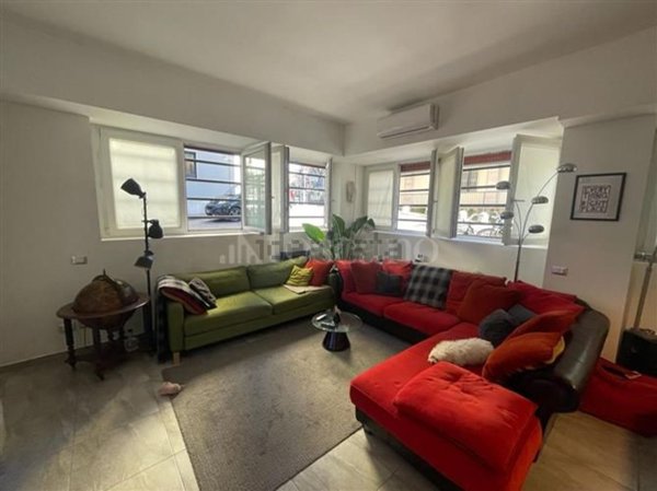 appartamento in vendita a Milano in zona Dergano