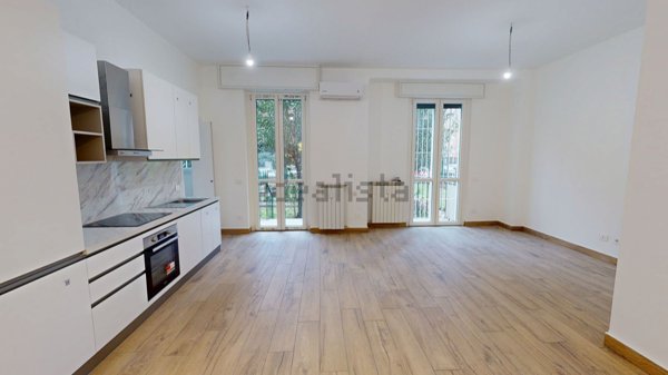 appartamento in vendita a Milano in zona Rembrandt