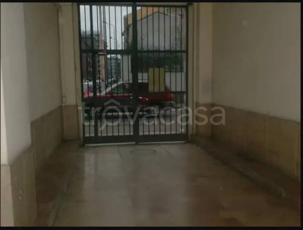 appartamento in vendita a Milano in zona Niguarda