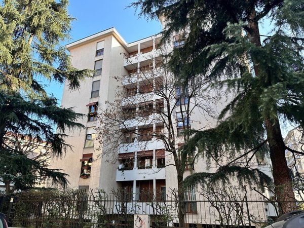 appartamento in vendita a Milano in zona Turro