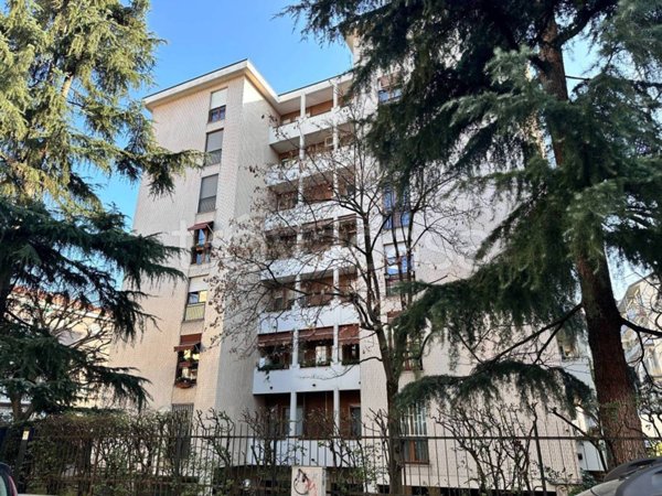 appartamento in vendita a Milano in zona Turro