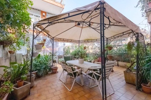 appartamento in vendita a Milano in zona Adriano
