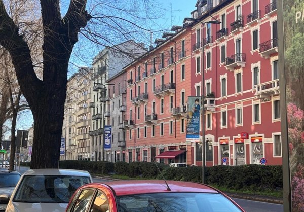 appartamento in vendita a Milano in zona Porta Ticinese
