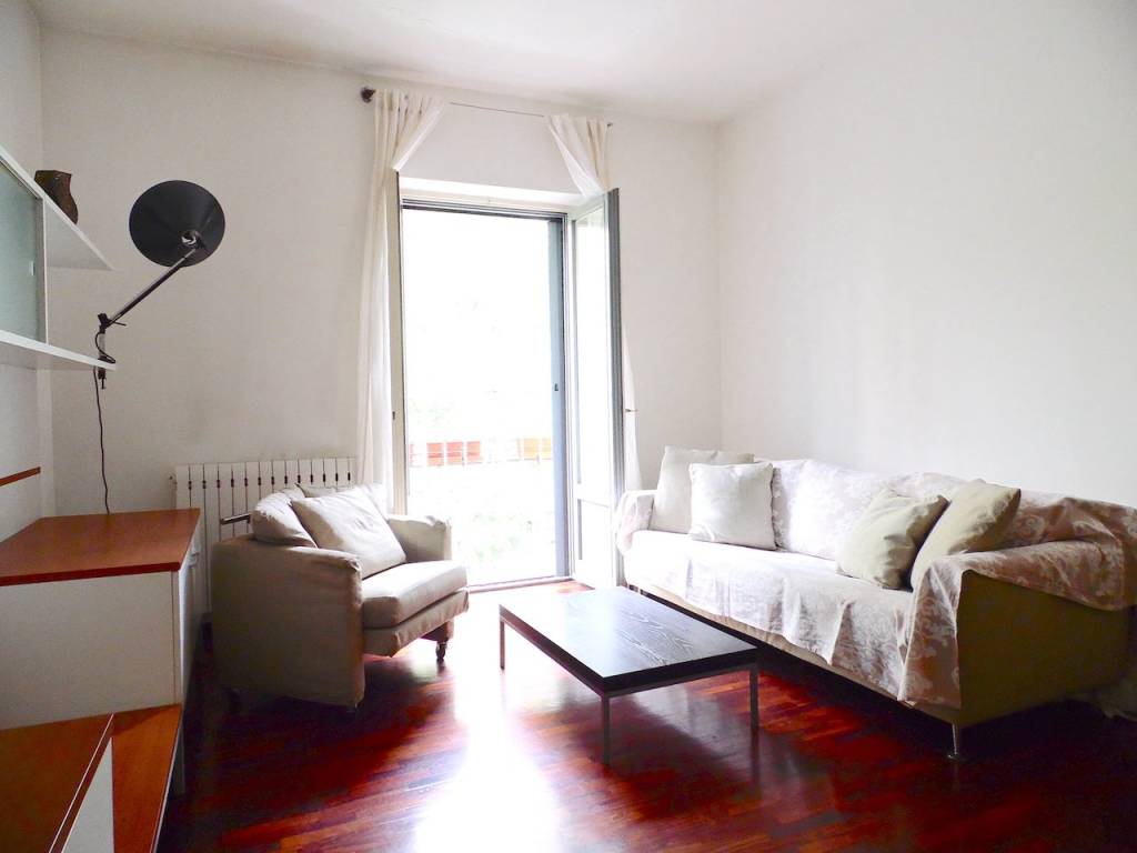 appartamento in vendita a Milano in zona Centro Direzionale