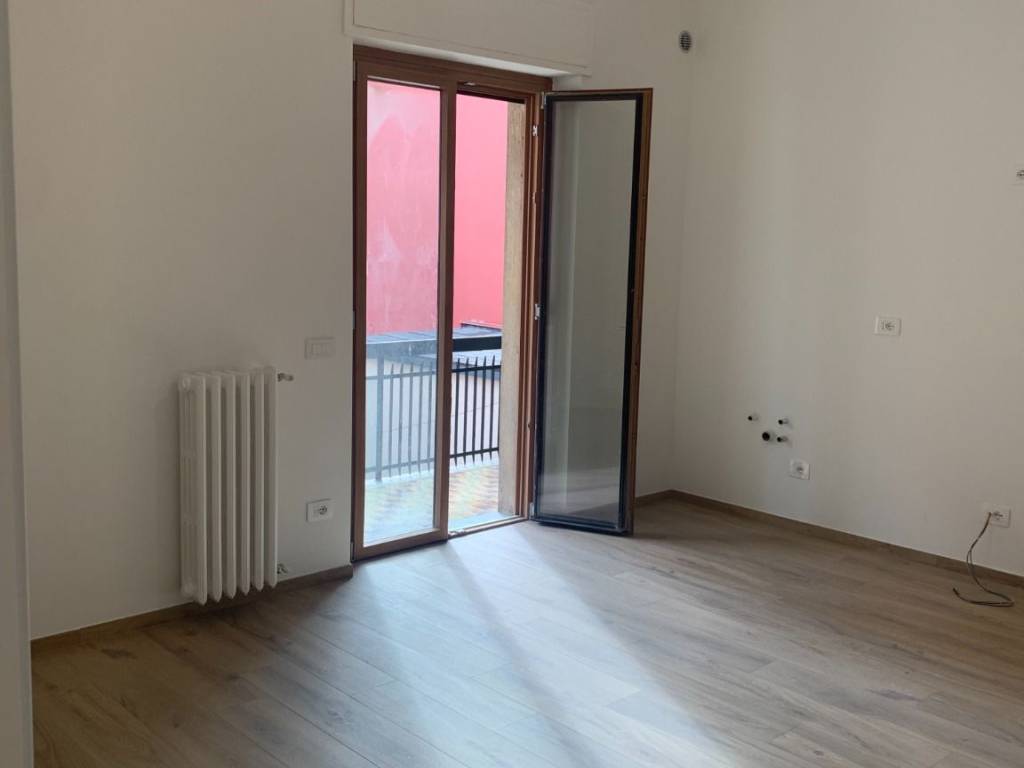 appartamento in vendita a Milano in zona Crescenzago