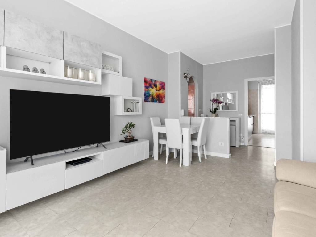 appartamento in vendita a Milano in zona Vigentino