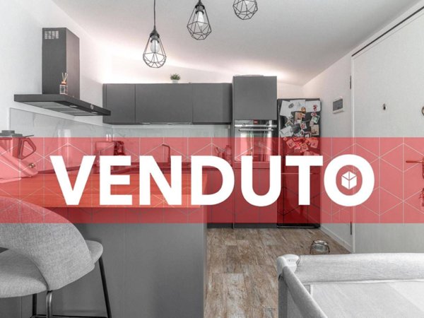 appartamento in vendita a Milano in zona Corvetto