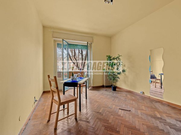 appartamento in vendita a Milano in zona Città Studi