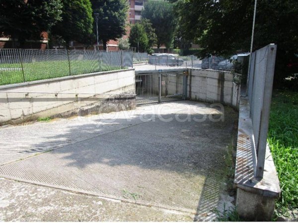 appartamento in vendita a Milano in zona Gratosoglio