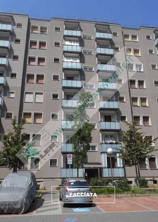 appartamento in vendita a Milano in zona Quarto Oggiaro