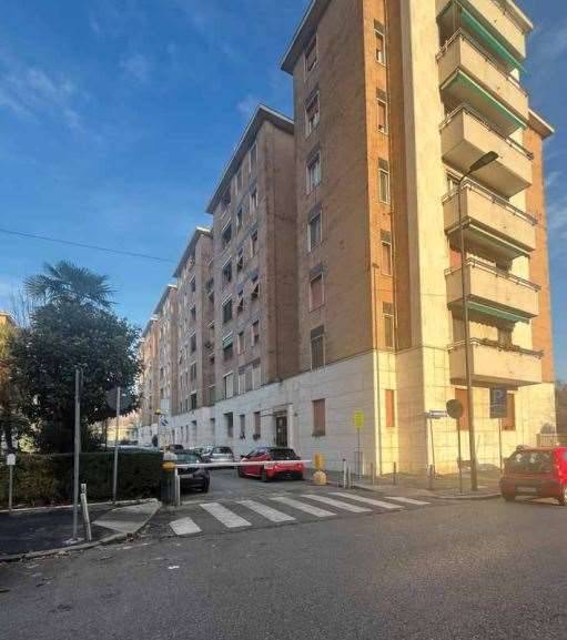 appartamento in vendita a Milano in zona Gratosoglio