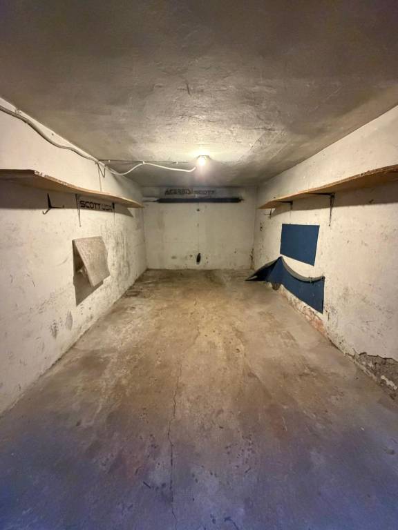 ufficio in vendita a Milano in zona Città Studi