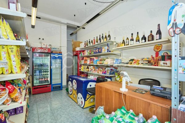 negozio in vendita a Milano in zona Greco