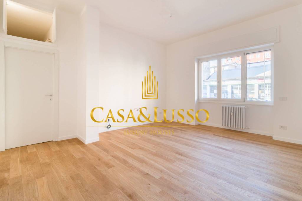 appartamento in vendita a Milano in zona Cascina dei Pomi