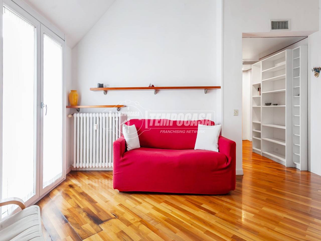 appartamento in vendita a Milano in zona Isola