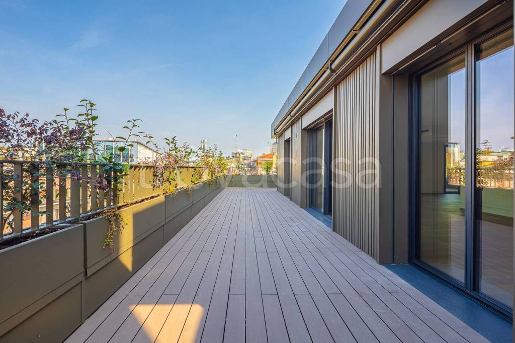 appartamento in vendita a Milano in zona Isola