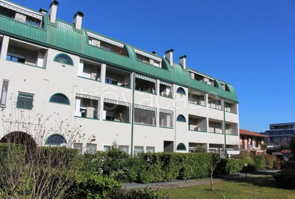 appartamento in vendita a Milano in zona Trenno