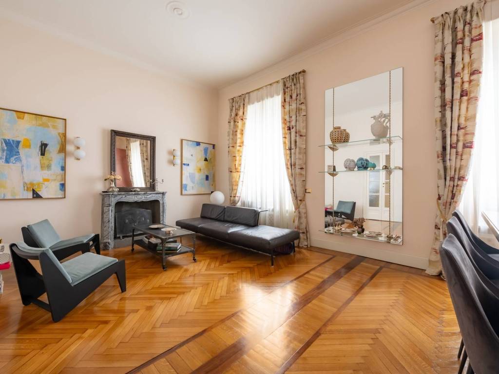 appartamento in vendita a Milano in zona Sempione