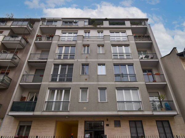 appartamento in vendita a Milano in zona Solari