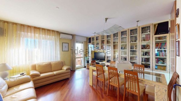 appartamento in vendita a Milano in zona Quarto Cagnino