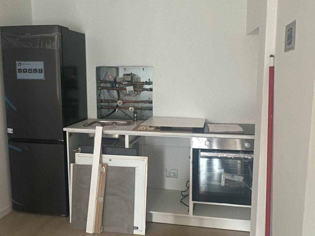 appartamento in vendita a Milano in zona Piazzale Lodi