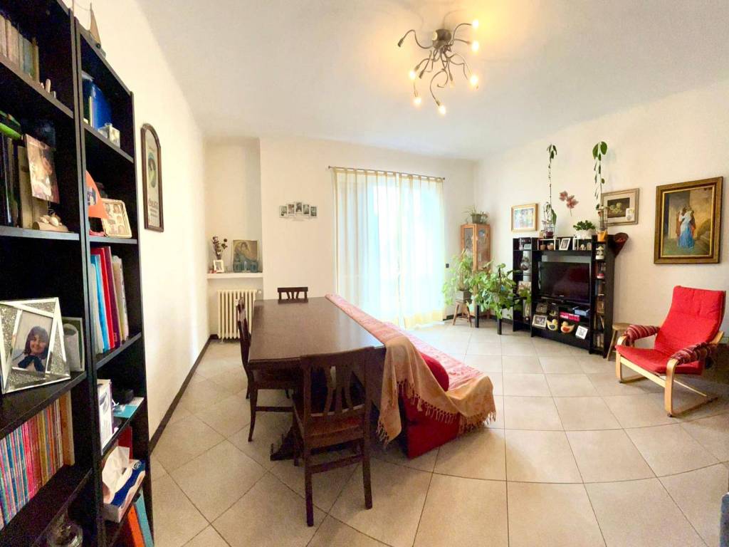 appartamento in vendita a Milano in zona Forlanini