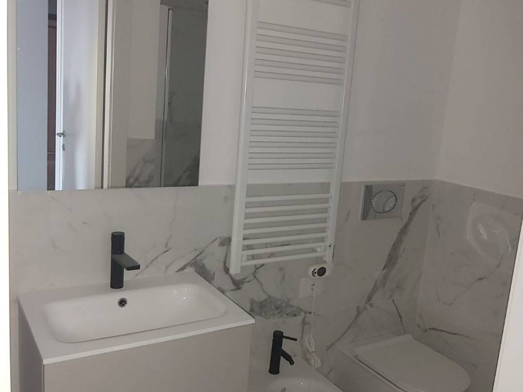 appartamento in vendita a Milano in zona Vigentino