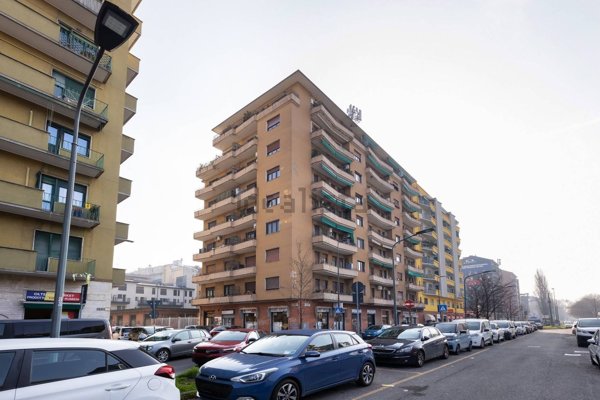 negozio in vendita a Milano