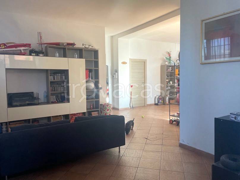 appartamento in vendita a Milano in zona Crescenzago