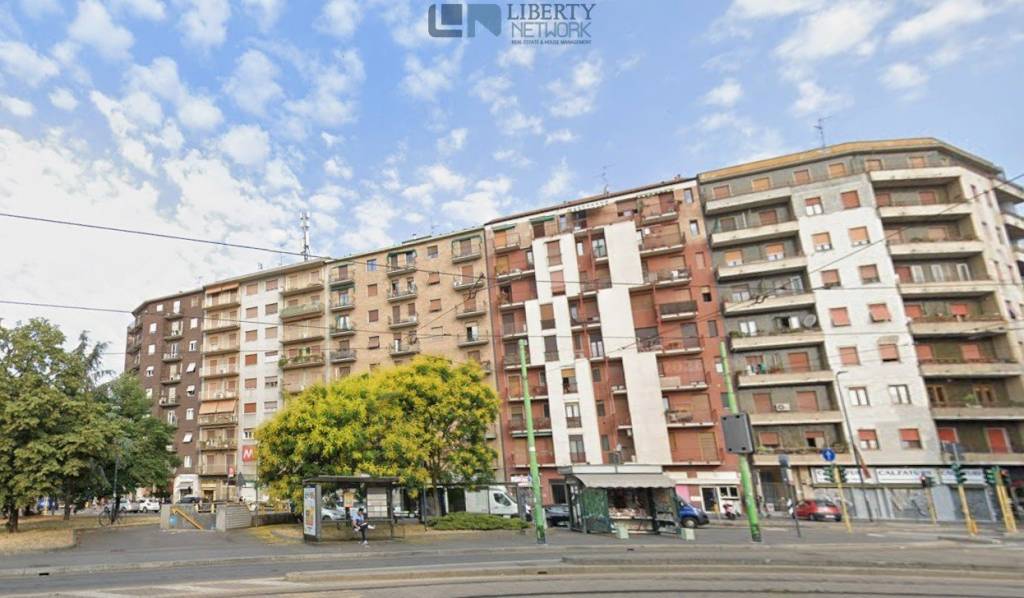 appartamento in vendita a Milano in zona Dergano