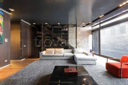 appartamento in vendita a Milano in zona Loreto