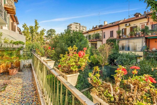 casa indipendente in vendita a Milano in zona Porta Vittoria