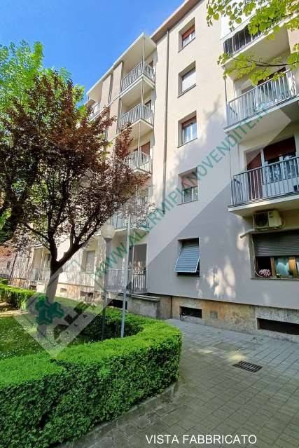 appartamento in vendita a Milano in zona Affori