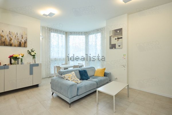 appartamento in vendita a Milano in zona Barona