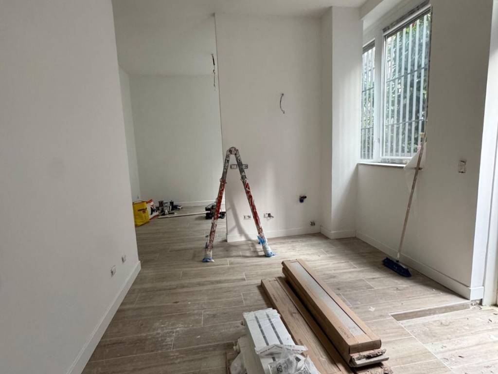 appartamento in vendita a Milano in zona Solari